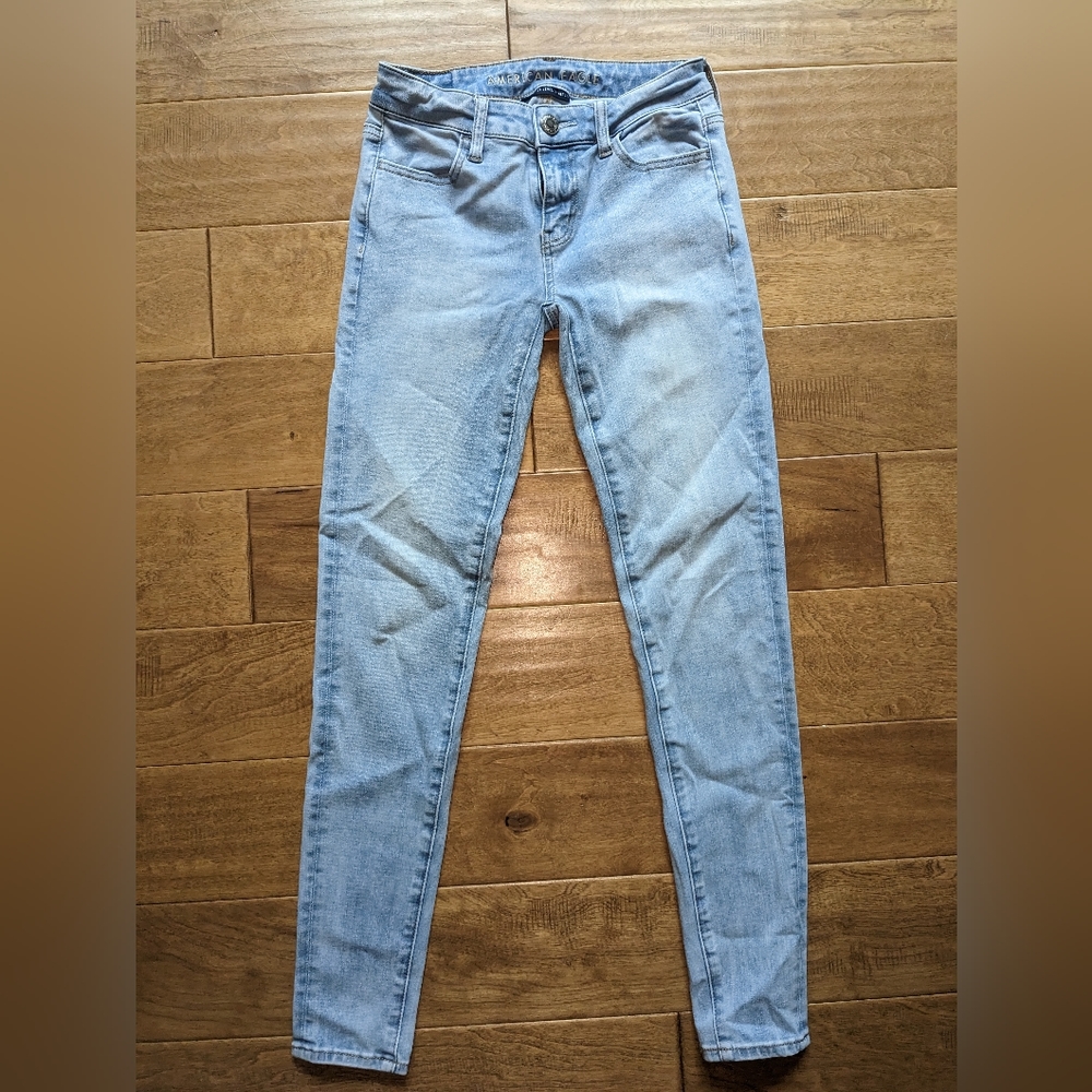 American Eagle skinny jeans